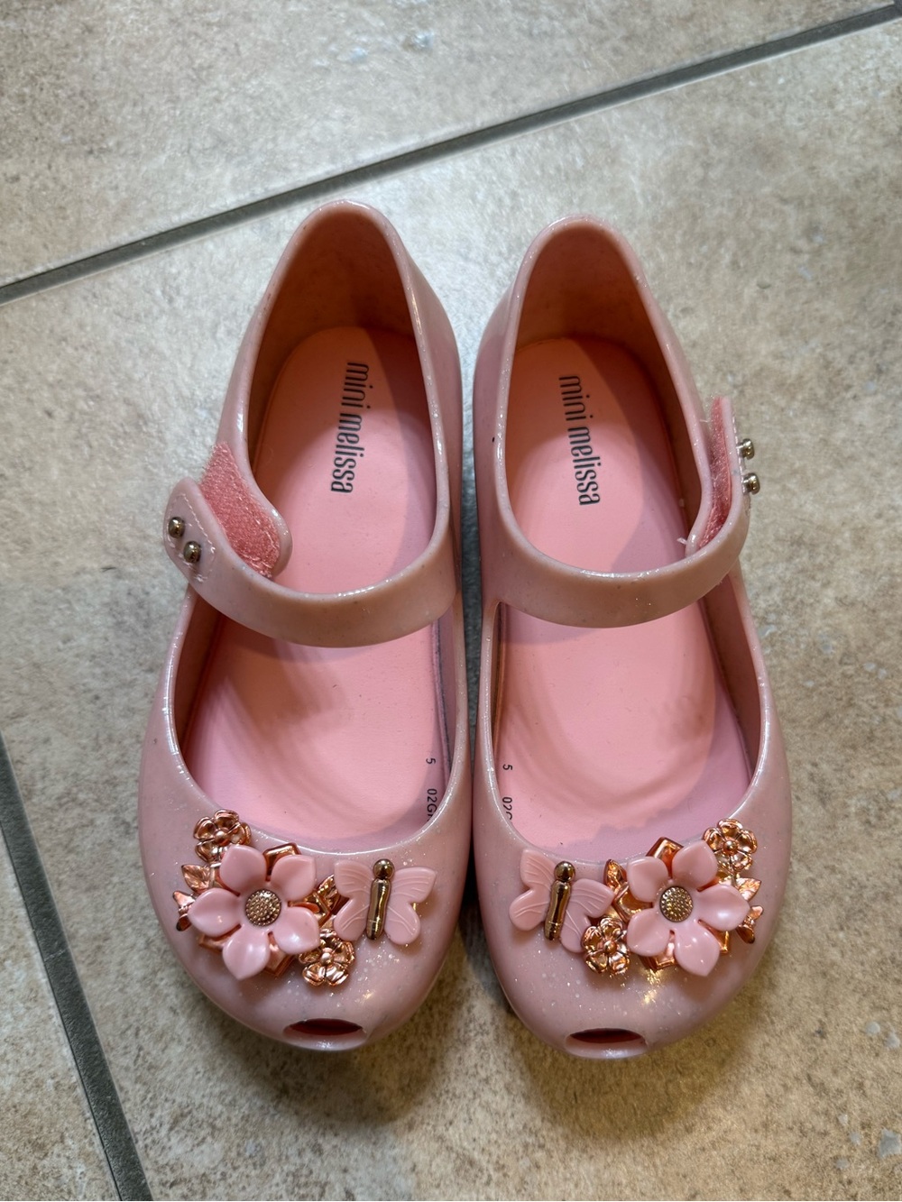 Mini Melissa Pink Jelly Mary Jane Shoes with Floral Appliques